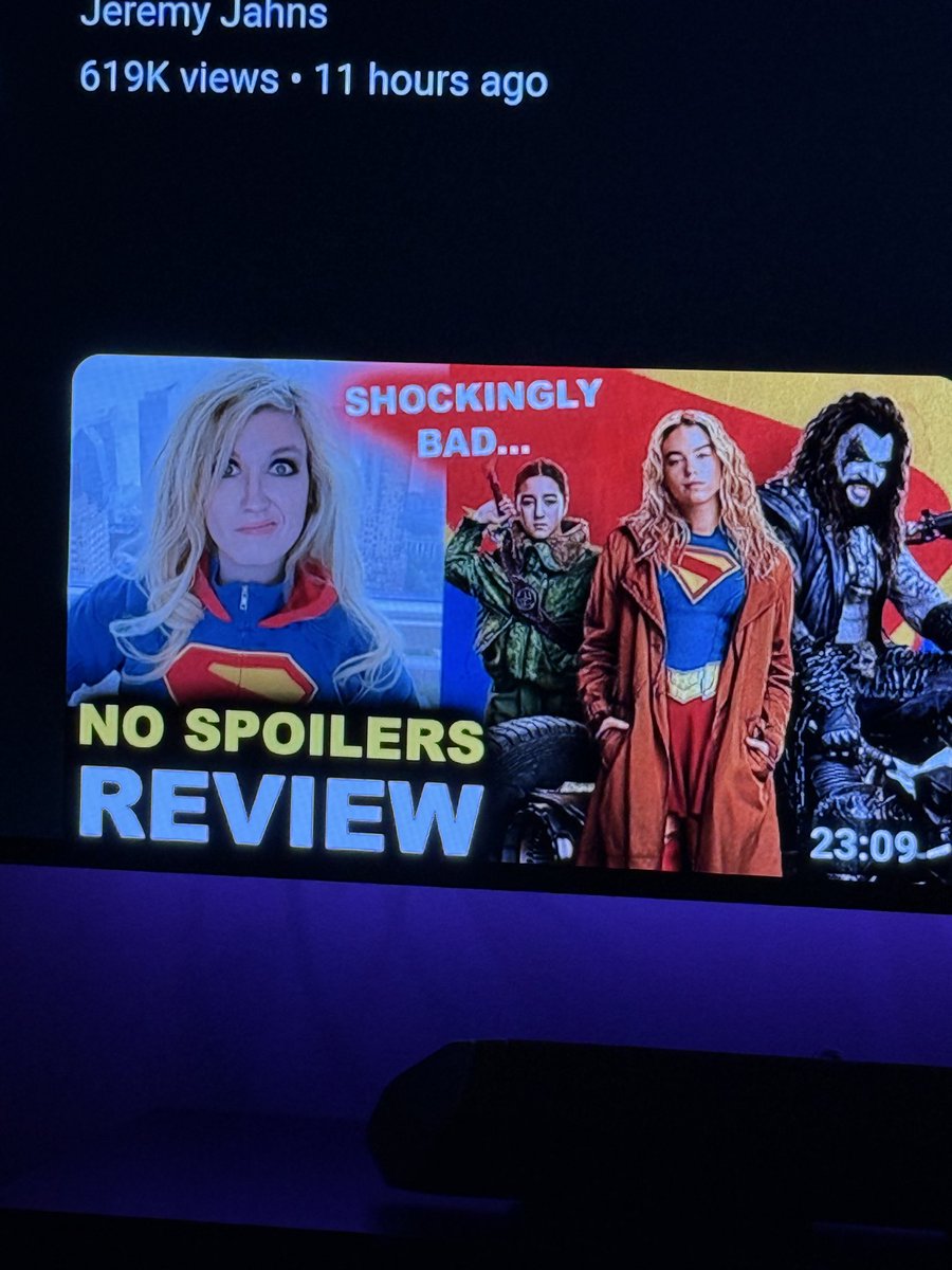 theFLICKpick's tweet photo. The movie must be pretty mediocre if every review thumbnail is someone looking like they’re about to shit their pants… https://t.co/iLrhFI6ex4