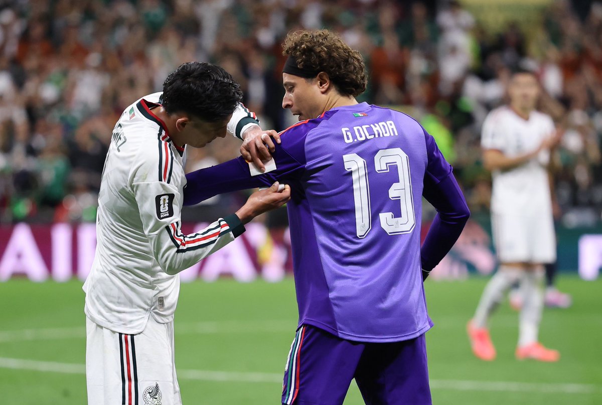 ComplexSports's tweet photo. ¡Viva México! 🇲🇽

(📸: Getty) https://t.co/txwUc6ThFU