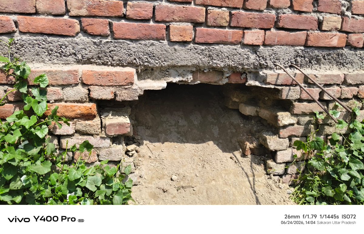 masiha817525's tweet photo. सकरन थाना क्षेत्र में एक बार फिर चोरों ने दिया नकब लगा कर चोरी को अंजाम @acbi_up @Uppolice @sitapurpolice @Igrangelucknow @dgpup @yadavsau
@AapkiaawaazUp1 @adgzonelucknow @AlamAnsari09 @ashishk53542554 @bstvlive @CaptainAzad51 @Devendra_Rana01 @CMOfficeUP https://t.co/cTeFECRl3m
