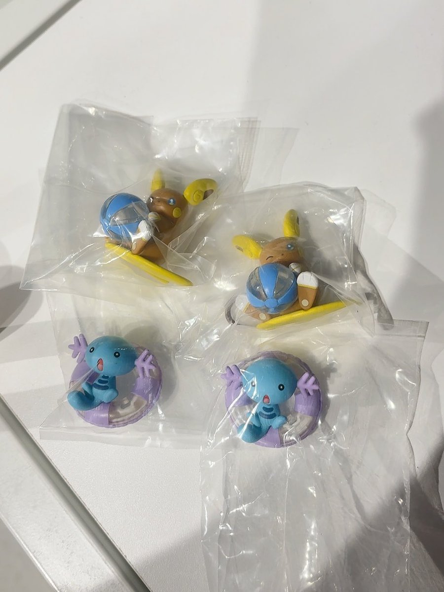 riripos's tweet photo. 【交換・譲渡】

ポケモン ガチャ ぎらぎらサンシャイン5

譲:アローラライチュウ ×2
     ウパー ×5
      マナフィ ×2

求:ミズゴロウ、定価＋送料

お気軽にお声掛けください😌 https://t.co/dHTnAKTVX6