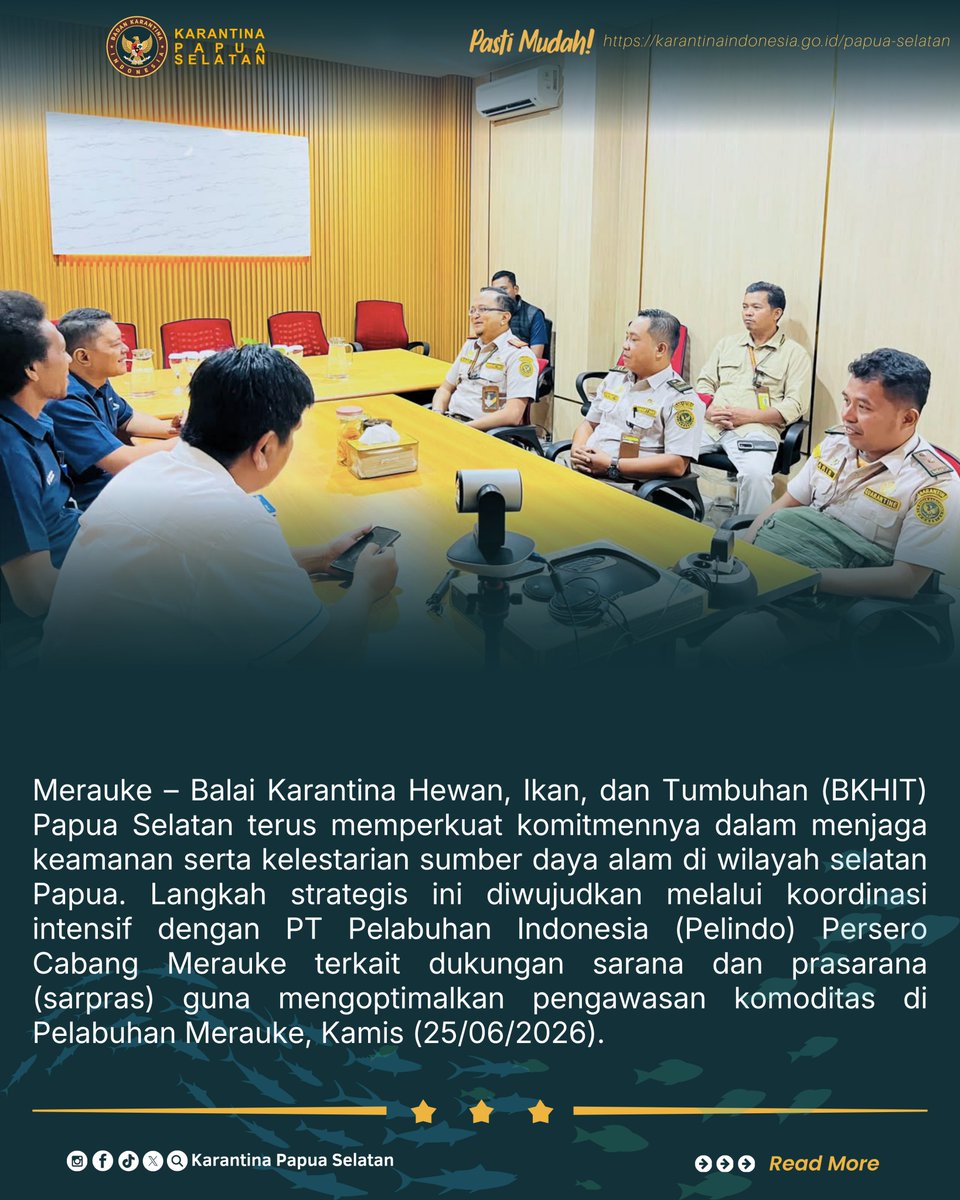 KarantinaMrauke's tweet photo. Karantina Papua Selatan bersama Pelindo Cabang Merauke memperkuat pengawasan lalu lintas komoditas di pelabuhan. Komitmen bersama untuk menjaga wilayah Papua Selatan dari ancaman HPHK dan OPTK
#KarantinaPapuaSelatan #PelindoMerauke #Sinergi #JagaNegeri #PapuaSelatan https://t.co/96RWJYXL2m