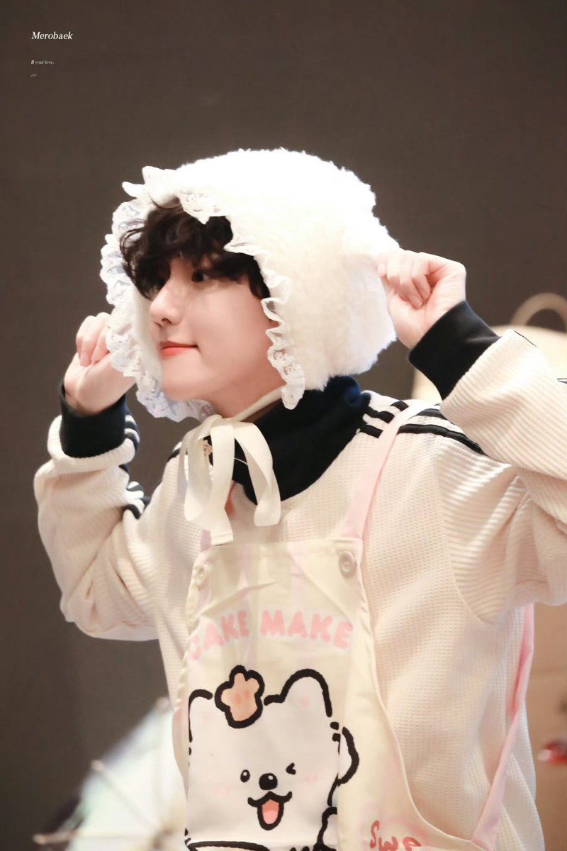hyunlove523203's tweet photo. 🐑🐑🐑🐑🐑

#백현 #BAEKHYUN #백현버블 #큥이버블 #백현아오늘은 
@B_hundred_Hyun https://t.co/0dpVZcu0Ko