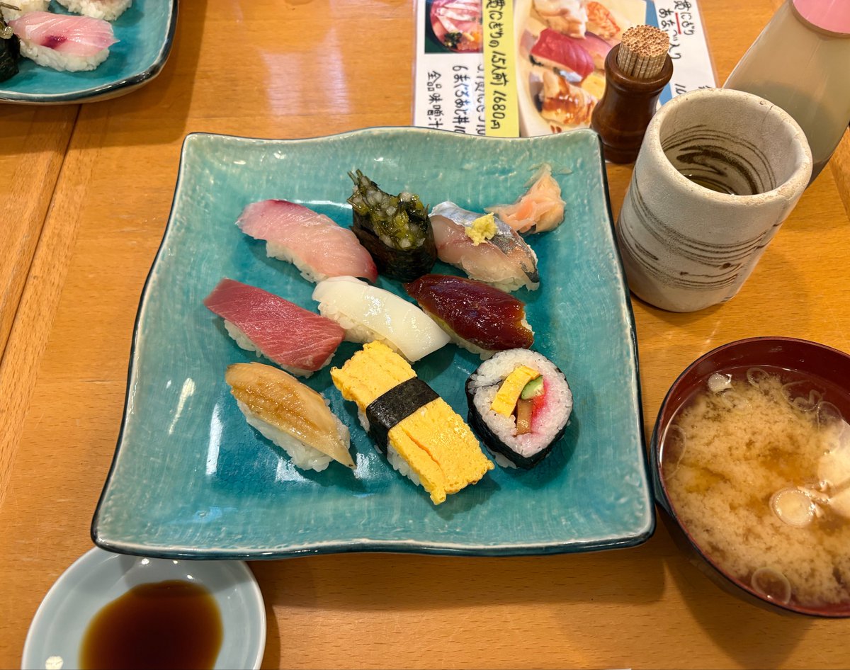 tatsuracle's tweet photo. やっと休憩〜 https://t.co/ASZDFrNsFO