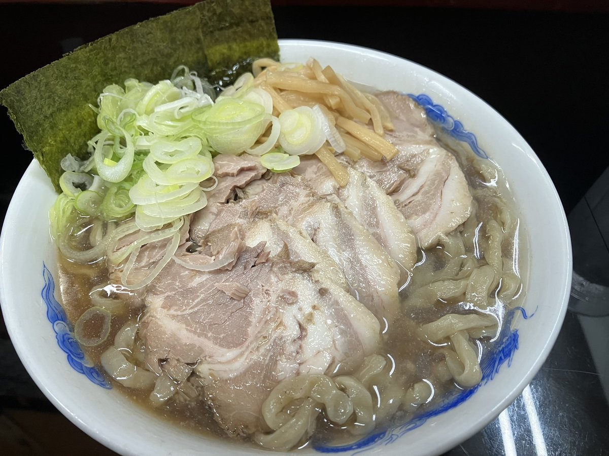 DynamaxRoland's tweet photo. ラーメン百名店は間違いないな https://t.co/2mg1pj3KNf