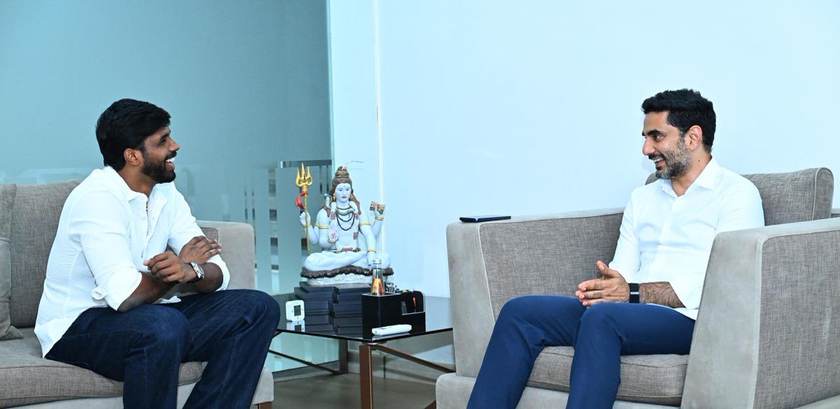 satwiksairaj's tweet photo. It was a great pleasure meeting you, @naralokesh Garu. Thank you for your kind words and encouragement. Your vision and commitment towards the development of sports and the welfare of athletes in Andhra Pradesh are truly inspiring. Looking forward to contributing in every possible way to the growth of sports in our state. 🙏🏸