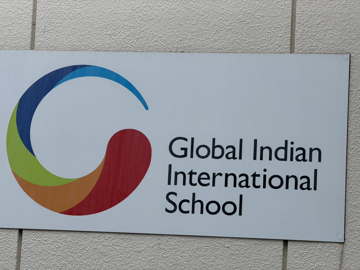 Henry66239746's tweet photo. 今日はGIIS（Global Indian International School）を見学。

率直な感想は、「モンテッソーリ×21世紀型教育」をかなり本気で実践している印象でした。

単に英語を学ぶ幼稚園ではなく、自分で考え、自分で選び、自分で行動することを徹底しているのが特徴。

特に印象的だったのは、
・子どもが主体となって学ぶ環境づくり
・タブレット等も活用しながら、デジタル時代に必要な力も育てていること
・STEAMや多様な知能（Multiple Intelligences）の考え方を幼児教育に取り入れていること

先生が一方的に教えるのではなく、子どもの「なぜ？」を引き出す授業スタイルは、日本の教育にも参考になる部分が多いと感じました。

もちろん、日本の教育には日本の良さがあります。
その上で、世界にはこうした教育の選択肢もあることを知るのはとても重要です。

教育は「正解は一つ」ではありません。
いろいろな学校を見て、良いところを学び合うことが、日本の教育をさらに良くするヒントになると思いました。