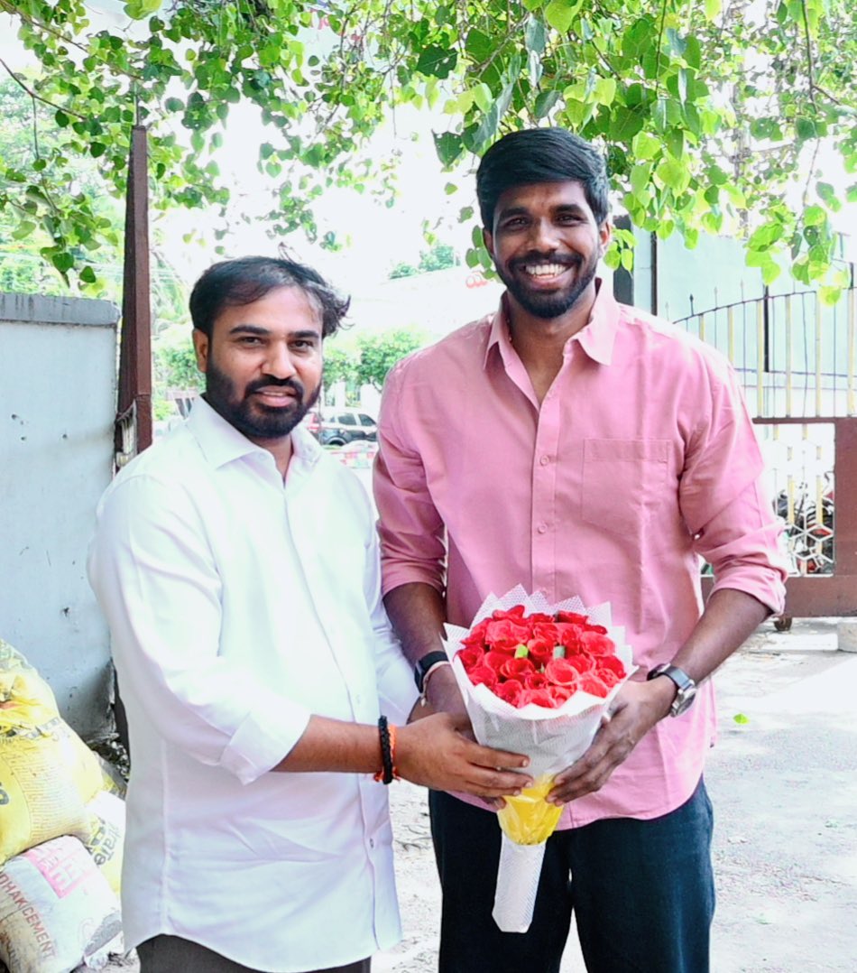 satwiksairaj's tweet photo. Had a wonderful meeting with SAAP Chairman @ItsmeRaviNaidu Garu and Vice Chairman & Managing Director S. Bharani Garu.

It was inspiring to hear about the Government of Andhra Pradesh’s upcoming initiatives to strengthen sports and support young athletes. Excited to see the positive impact these efforts will have across the state. 💙🏸

#SAAP #AndhraPradesh #SportsDevelopment