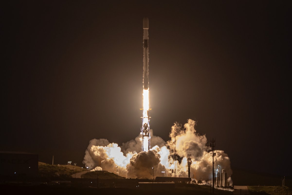SpaceX tweet media