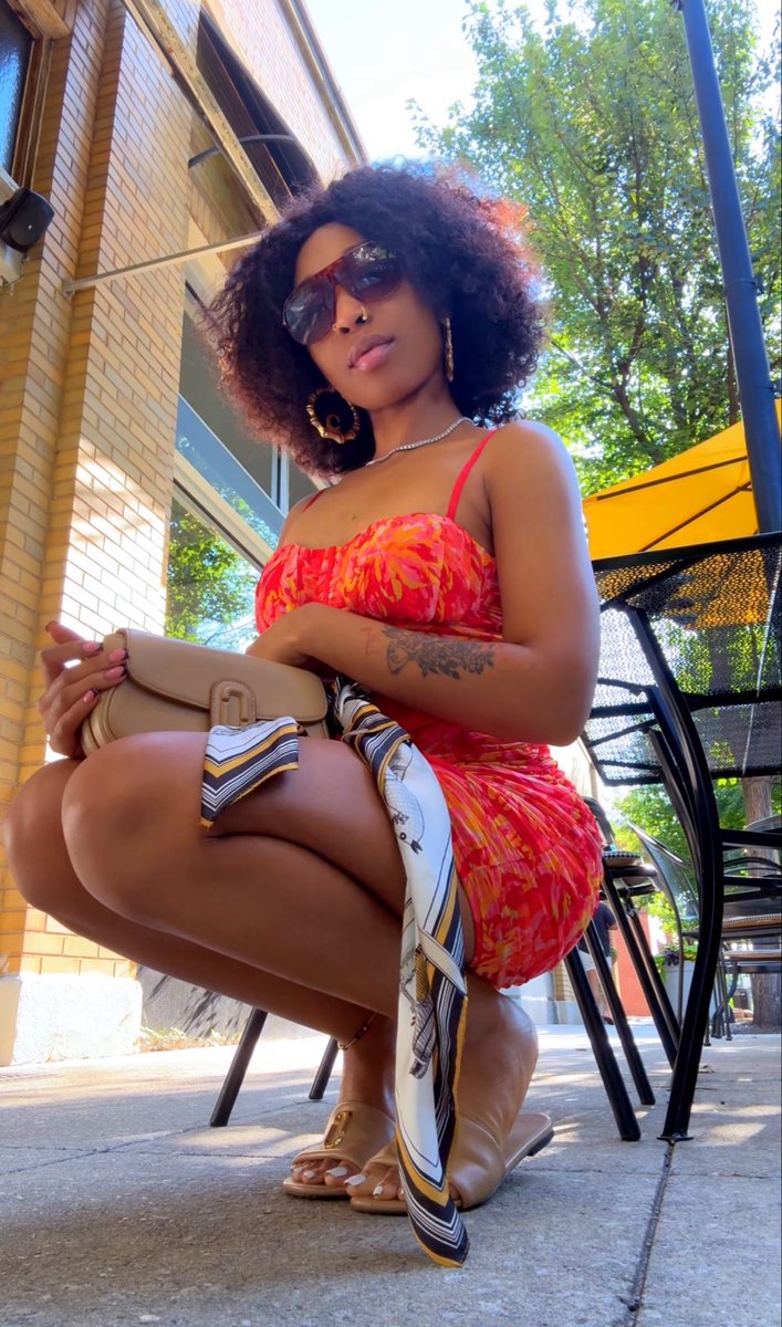 prettytheology's tweet photo. From head to toe it’s giving 😍🥰👣 https://t.co/s6BQFkW8Jh