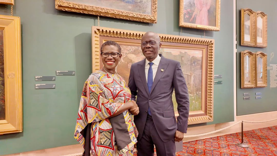 yakisawyerr's tweet photo. In my capacities as Mayor of Freetown and C40 Cities Global Co-Chair, I participated in London Climate Action Week 2026 on Tuesday and Wednesday.

Key engagements included a closed-door roundtable with United Nations Secretary-General António Guterres on accelerating local climate action, and a reception at St James’s Palace, where I had the opportunity to engage King Charles III on C40 Cities’ work on climate action and clean air. In addition to delivering keynote addresses at the Mayoral Dialogue on urban resilience, and at the ODI Global and LAGO Collective convening on women-led green innovation, it was a pleasure to join my sisters Anne Hildago, now former Mayor of Paris, and Kate Gallego, Mayor of Phoenix on a panel at the LSE, my other alma mater!

I had a bilateral meeting with Governor Babajide Sanwo-Olu of Lagos (Lagos is one of 14 C40 Cities in Africa), continued my support for youth climate advocacy and shared my insights on the BBC Climate Question podcast, slated to be aired this weekend. Throughout my two day participation, I used every engagement as a platform to advocate for sustainable climate financing that creates jobs for Global South cities, including Freetown.

#TransformFreetown
#TransformingLives
#LCAW2026