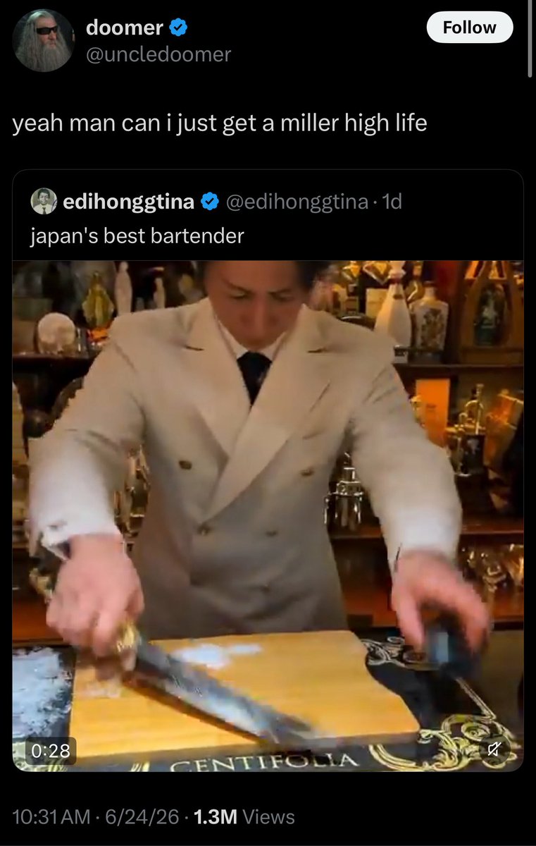 johnfoured's tweet photo. Look at me im boring!! Everyone laugh at how id go to the fun bar with fun drinks and be boring isn’t that hilarious https://t.co/y7QbaUbgvo