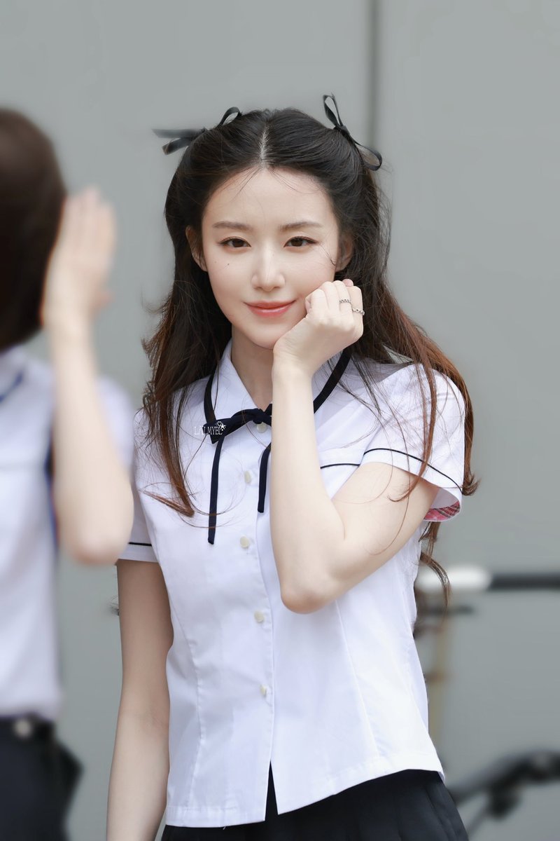 lklmybl's tweet photo. 260625🤍🥹

#슈화 #SHUHUA #舒華 #舒华
#여자아이들 #シュファ #아이들                                                  

#GIDLE #idle https://t.co/VdeZjIY71D