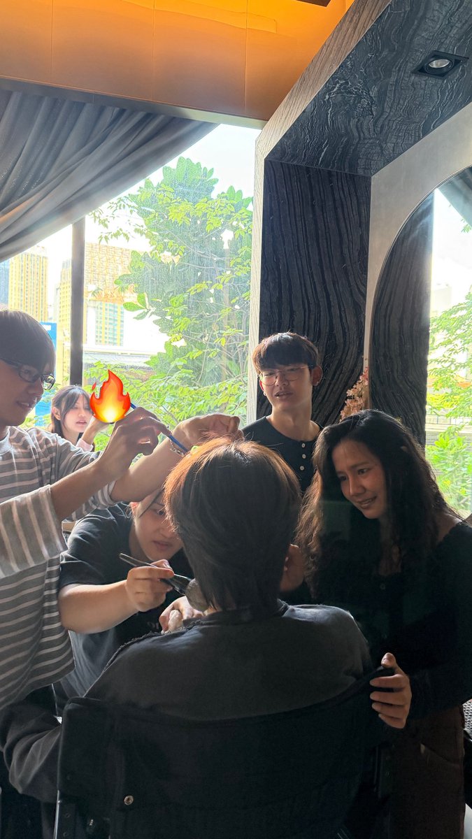 nemeping's tweet photo. they're trying to fix his hickeys oh lawrd they're cursing keng https://t.co/eyrqTgqFtt