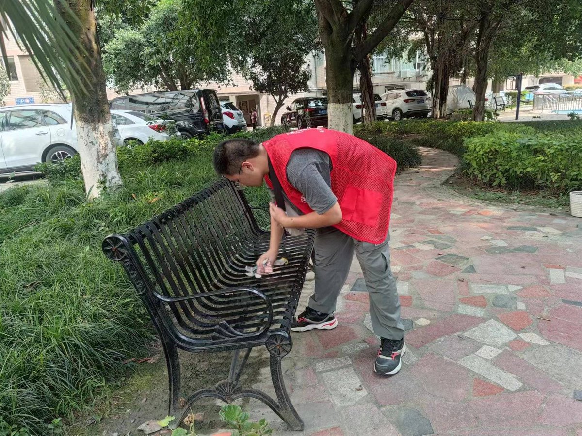 RK1LmusRZPQ6Vhg's tweet photo. Join our weekend community clean-up this Sat, 9 AM at Central Park! Gloves u0026 snacks provided—let’s spruce up our neighborhood together! https://t.co/iBBBhShYMU