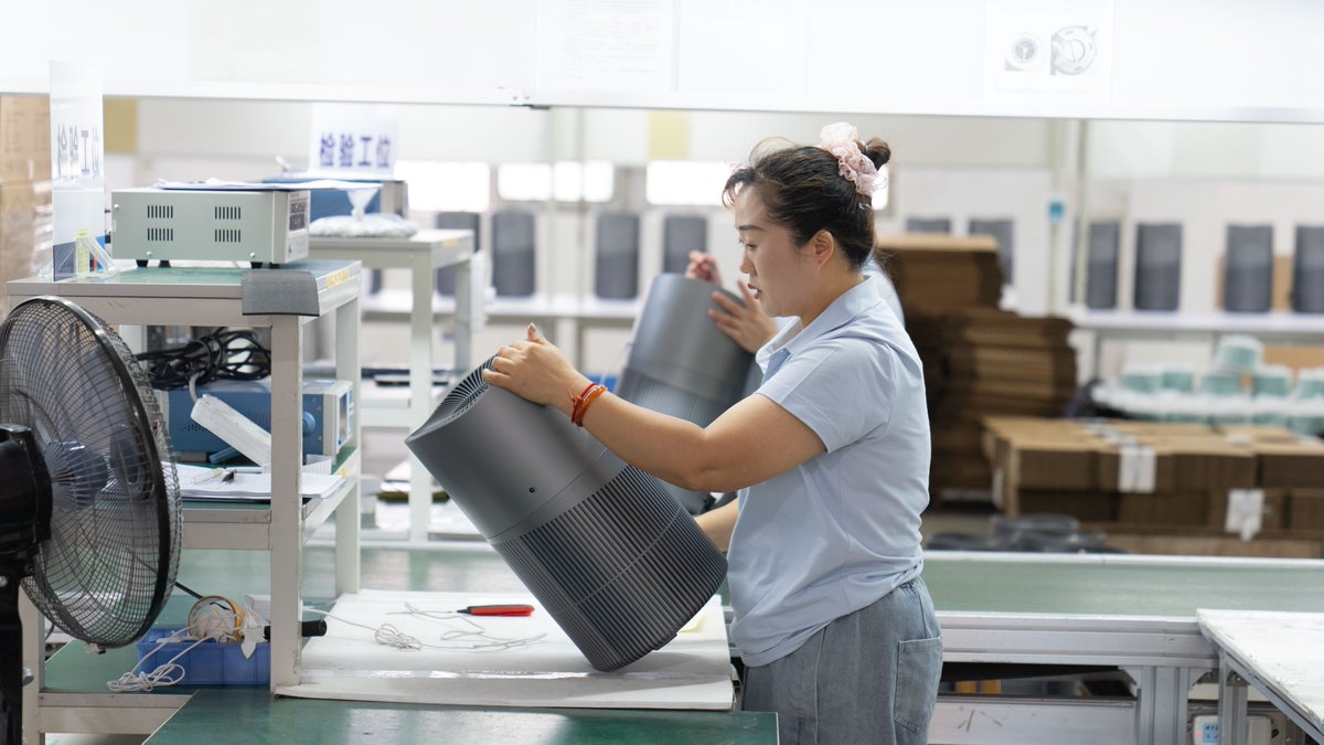 keepingtech99's tweet photo. KJ402F-A Black Air Purifier is now in production!

As our classic tower air purifier, this model offers outstanding cost performance, making it a best-seller in many countries around the world!

WhatsApp: +86 191 6625 4953

#AirPurifier #KJ402FA #AirCleaner #HEPAFilter #OEM #ODM https://t.co/U5vmlwrOOP