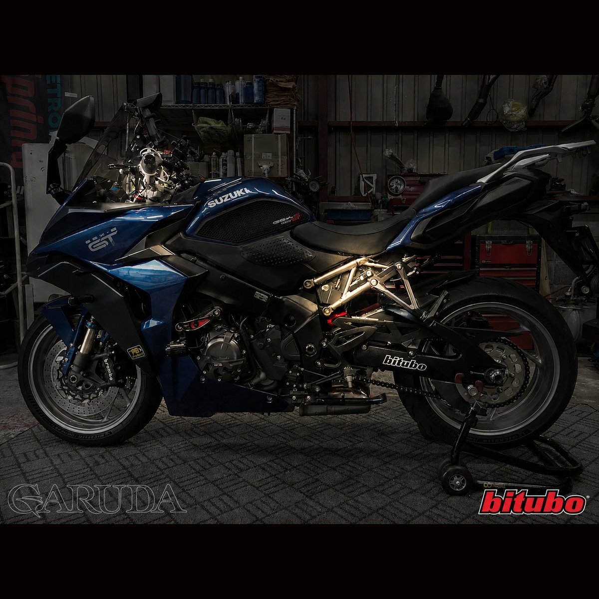 garuda_inc's tweet photo. SUZUKI GSX-S1000GTに前後bituboサスペンション装着で最高のハンドリングを!
国内正規bituboテクニカルセンター
「StarWorks」さんにて、モディファイされたオリジナルサスペンションです。
#bitubo #gsxs1000gt #スターワークス #garuda #ビチューボ https://t.co/BbdZPVWV4l