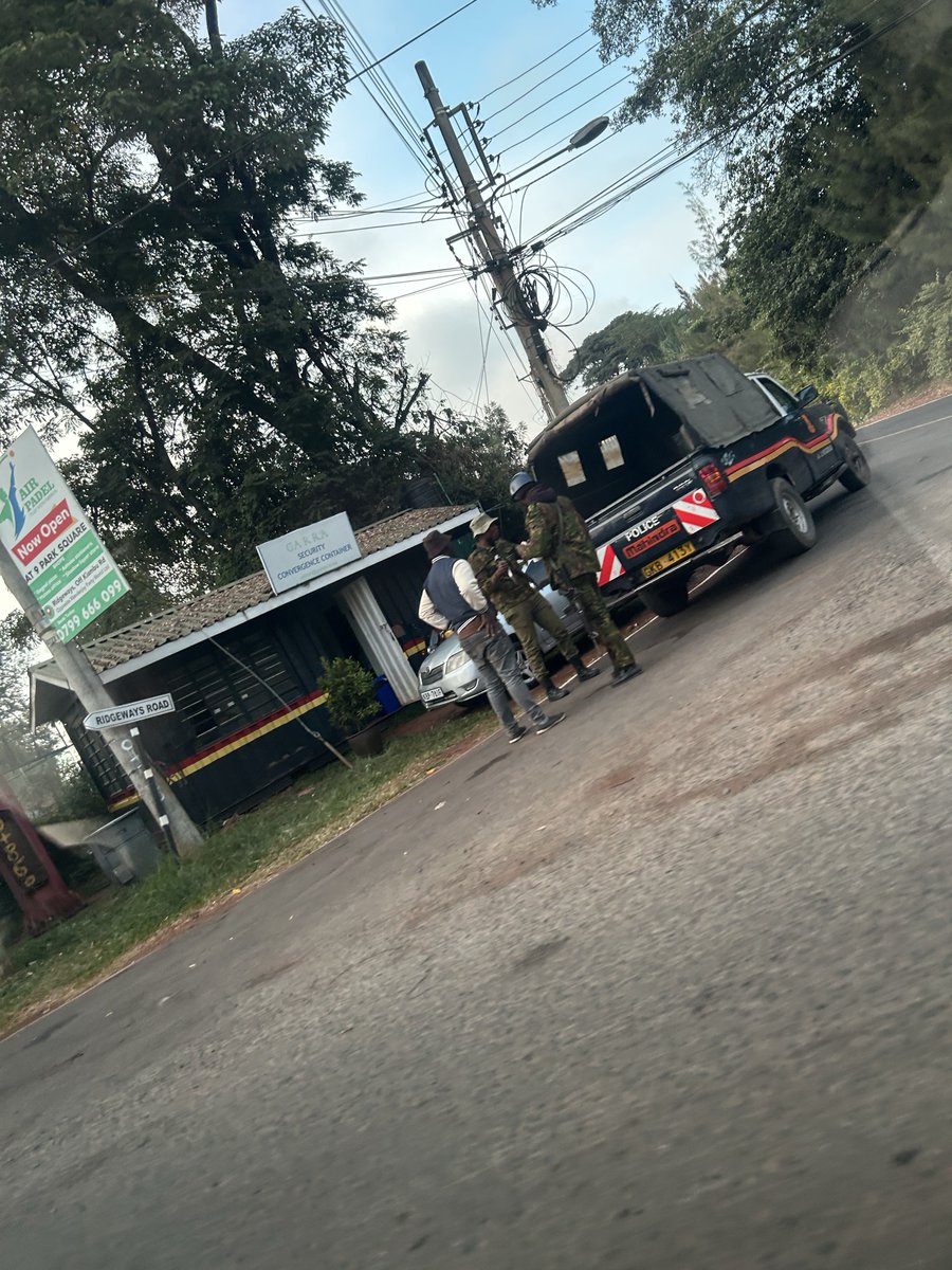 jeffichai's tweet photo. Situation on kiambu road, ridgeways and Kamiti road. https://t.co/x1aQD10TiR