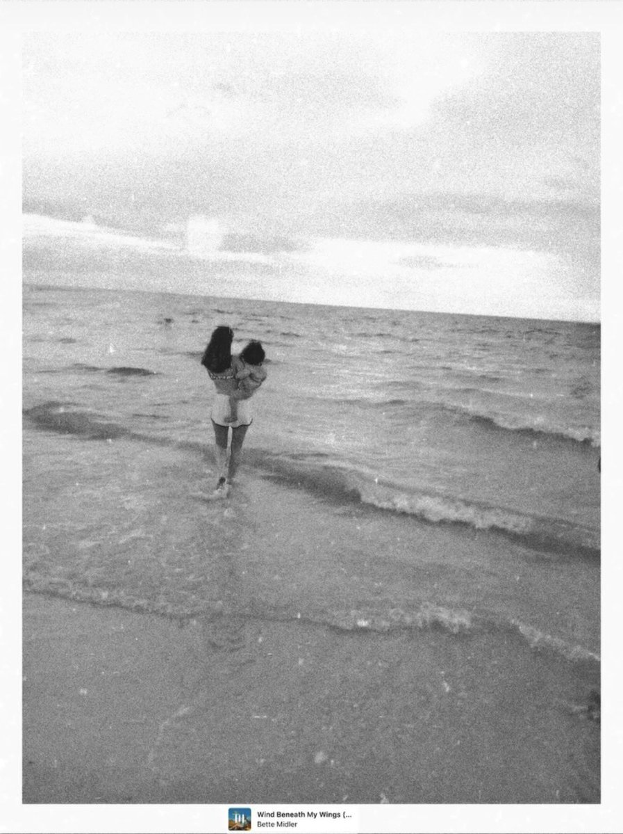 hydethequid's tweet photo. 💙✨🌊 https://t.co/WCJypRbb3w