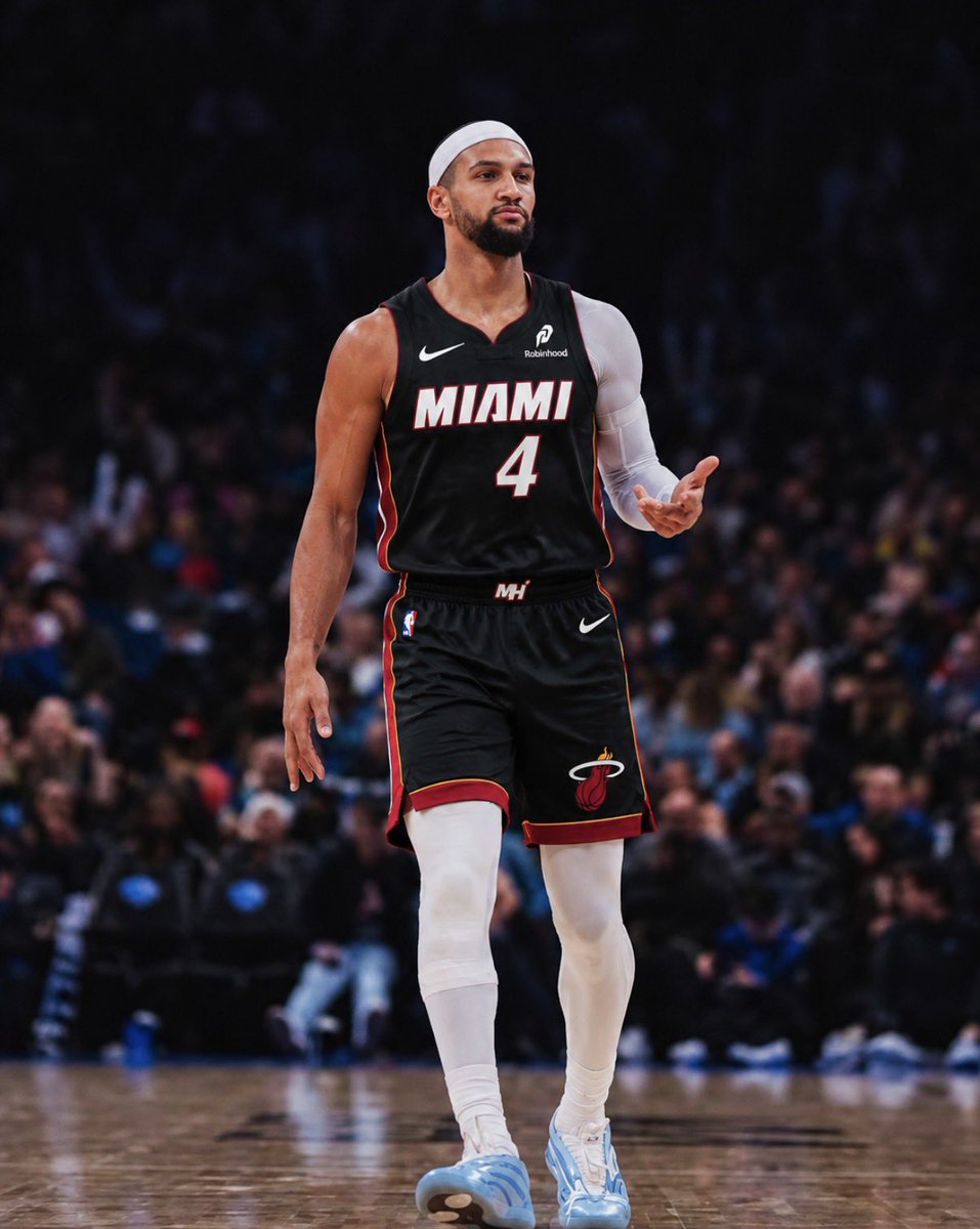 SAmato78041's tweet photo. MOCK TRADE
SUGGS TO THE HEAT

Miami receives 
-Jalen Suggs 
-Noah Pendah

Orlando receives 
-Bobby Portis jr.
-Norman Powell (S&amp;T)
-2032 2nd https://t.co/LGX4JAse7q