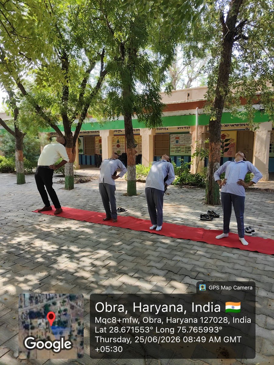 gsssobra's tweet photo. On the 2nd day of camp, Yoga activities were carried out with major discussion on green and healthy life style. Mr. Manoj, Mr. Ajay and Mrs. Manju participated the camp. https://t.co/MqWv67fnYb