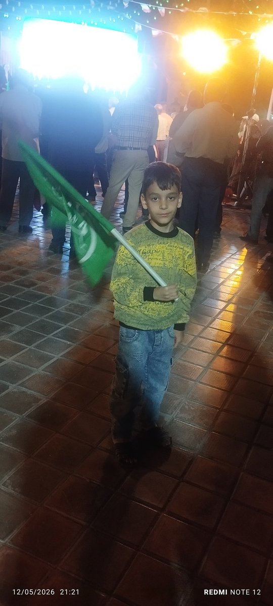 Narges38375106's tweet photo. باشد که از نسل ما سینه زنانی قد بکشند که دلشان کربلا و جانشان حسین علیه‌السلام باشد...
#یا_لثارات_الحسین https://t.co/Vv208Fe8PU