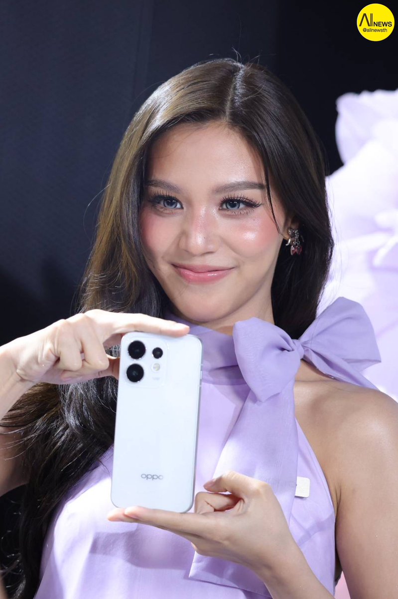 AllNews_th's tweet photo. "บอนนี่ ภัทราภัสร์" ร่วมงาน "OPPO Reno16 Series 5G Launch Event"

BONNIE ANY LOVE SHOT WITH OPPO
#Reno16SeriesTHxBonnieANY

#beonnnie
#Reno16SeriesTH #oppothailand
#เก็บทุกโมเมนต์โดดเด่นเป็นตัวเอง https://t.co/3b9YHSjOGo