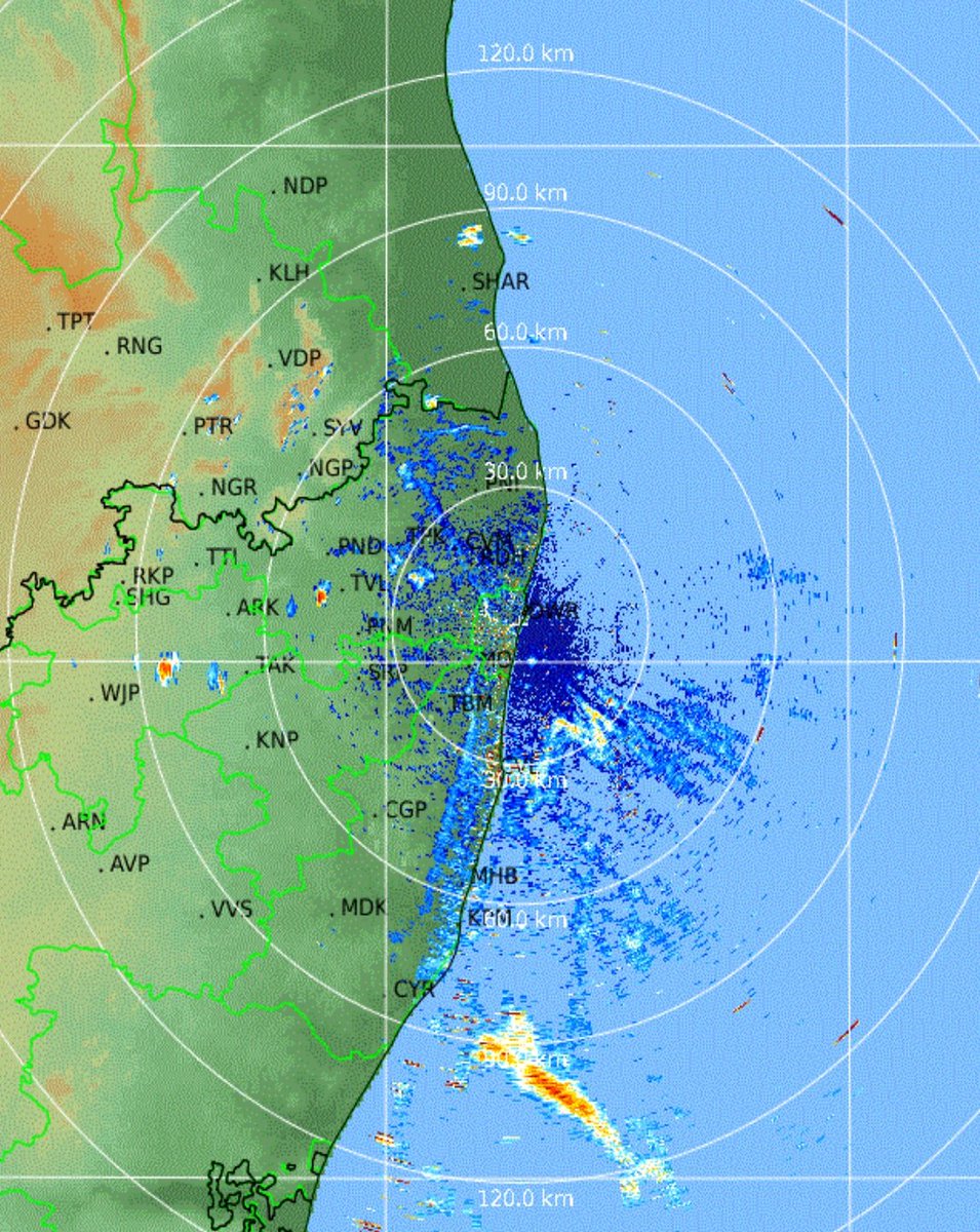 Vihas02's tweet photo. Rainy evening ahead for #Chennai and suburbs. After a hot day, thunderstorms have started forming over the interior and will move towards the coast. The sea breeze will act as a trigger and may make the storms more intense. 

#ChennaiRains https://t.co/ZUIbVjWphn