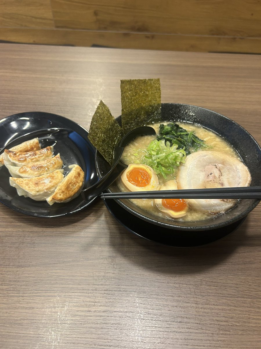 heremoke_ow_'s tweet photo. 元気元気 https://t.co/rvzlzRDmO9