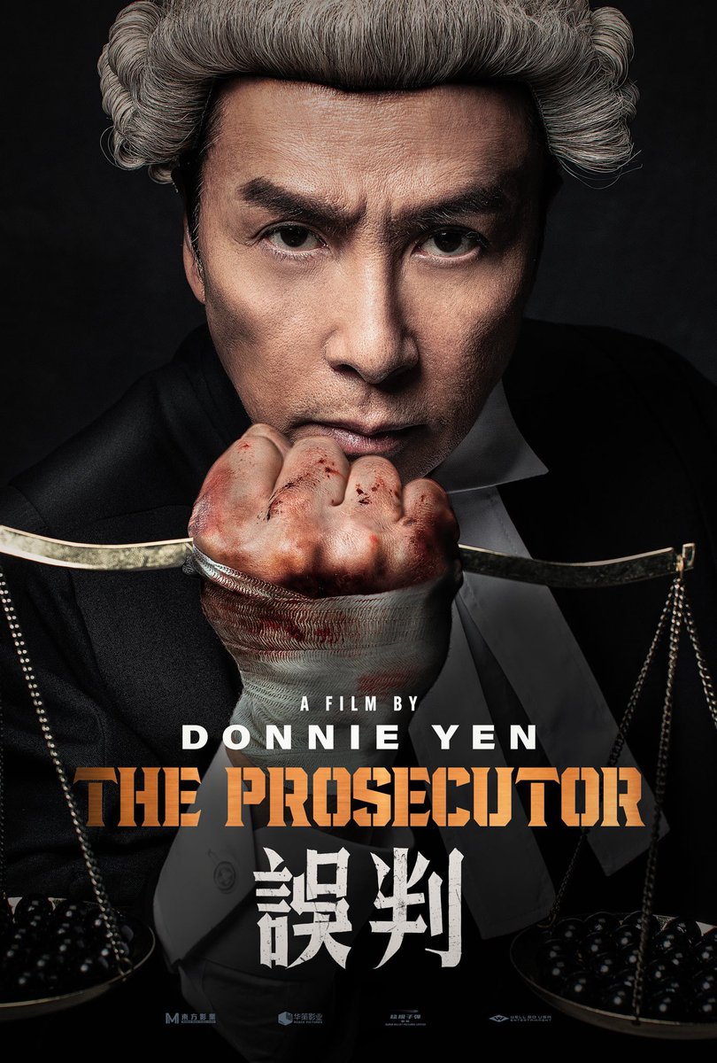 WATZUPMAG's tweet photo. Mélangeant le film d’action et de procès, #TheProsecutor, tiré d’une histoire vraie, est original. @DonnieYenCT, devant et derrière la caméra, livre des scènes d’actions divinement exécutées , une mise en scène efficace, même si le procès plombe un peu le montage. Sur @canalplus. https://t.co/BuaG1FP9wc