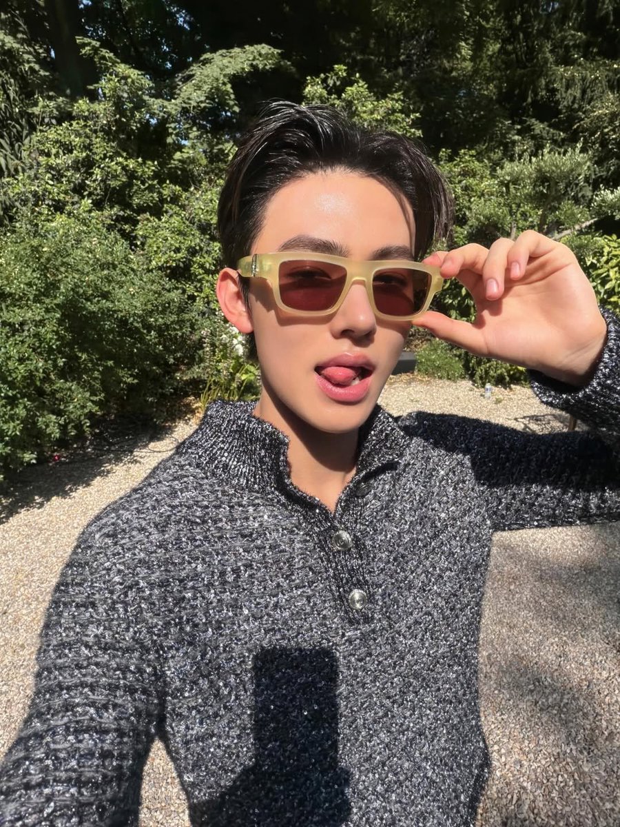 eomminee's tweet photo. matching glasses with you ♡

#COERSelcaDay #COSD #SEONGHYEON #성현 #CORTIS #코르티스 https://t.co/Kt1BZG3pDZ