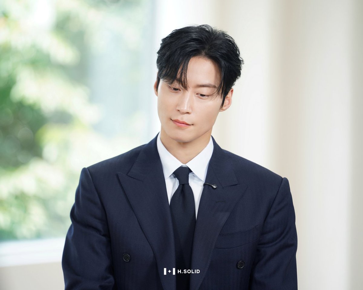 HEONAMJUNHQ's tweet photo. [260625 https://t.co/OdArq8m5IC]
"tvN's You Quiz on the Block behind-the-scenes"
#허남준 #HEONAMJUN https://t.co/iuCCsTsWrO