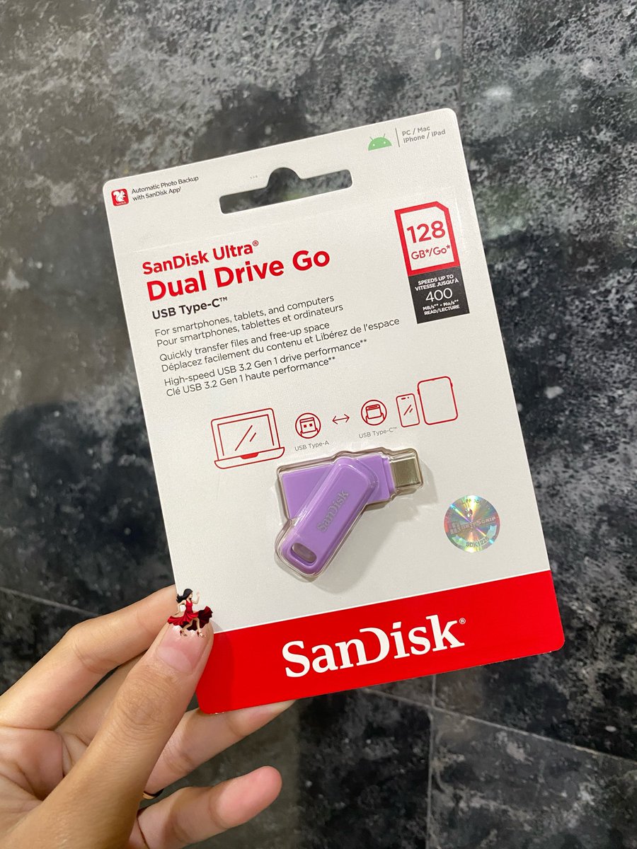 dynxxjk's tweet photo. flashdisk✅
beli yang cuma 128gb buat fancam, kira2 cukup gak yahh🫠 https://t.co/vXLPyjZPwE