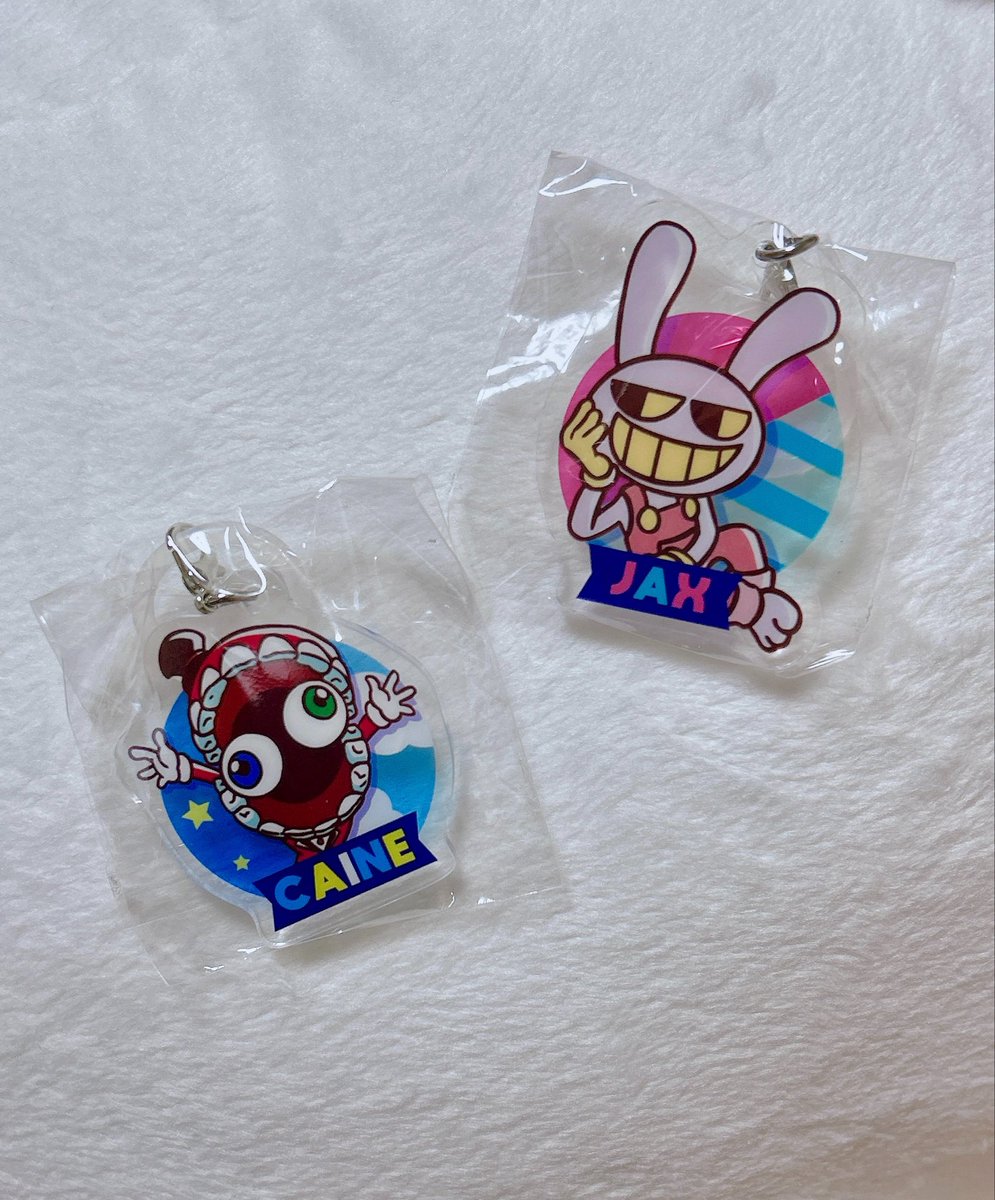 ___Poc0__'s tweet photo. 🎪🎩🦷🐰
かわいー！ふたりともだいすきㅠ ̫ㅠ https://t.co/3Au9sIB3xd