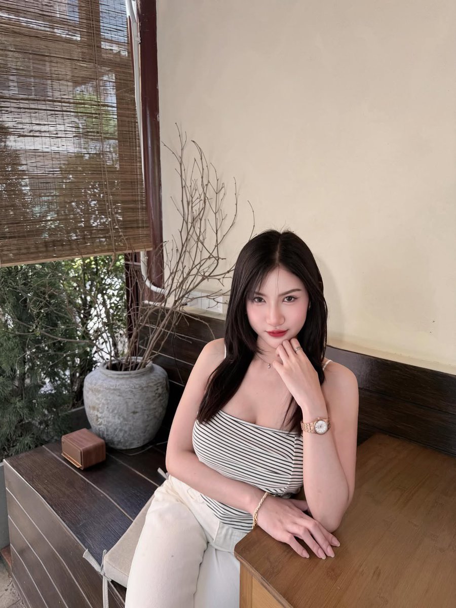 PraeKwan888's tweet photo. 🫰🏻 https://t.co/MOkxmWStUd