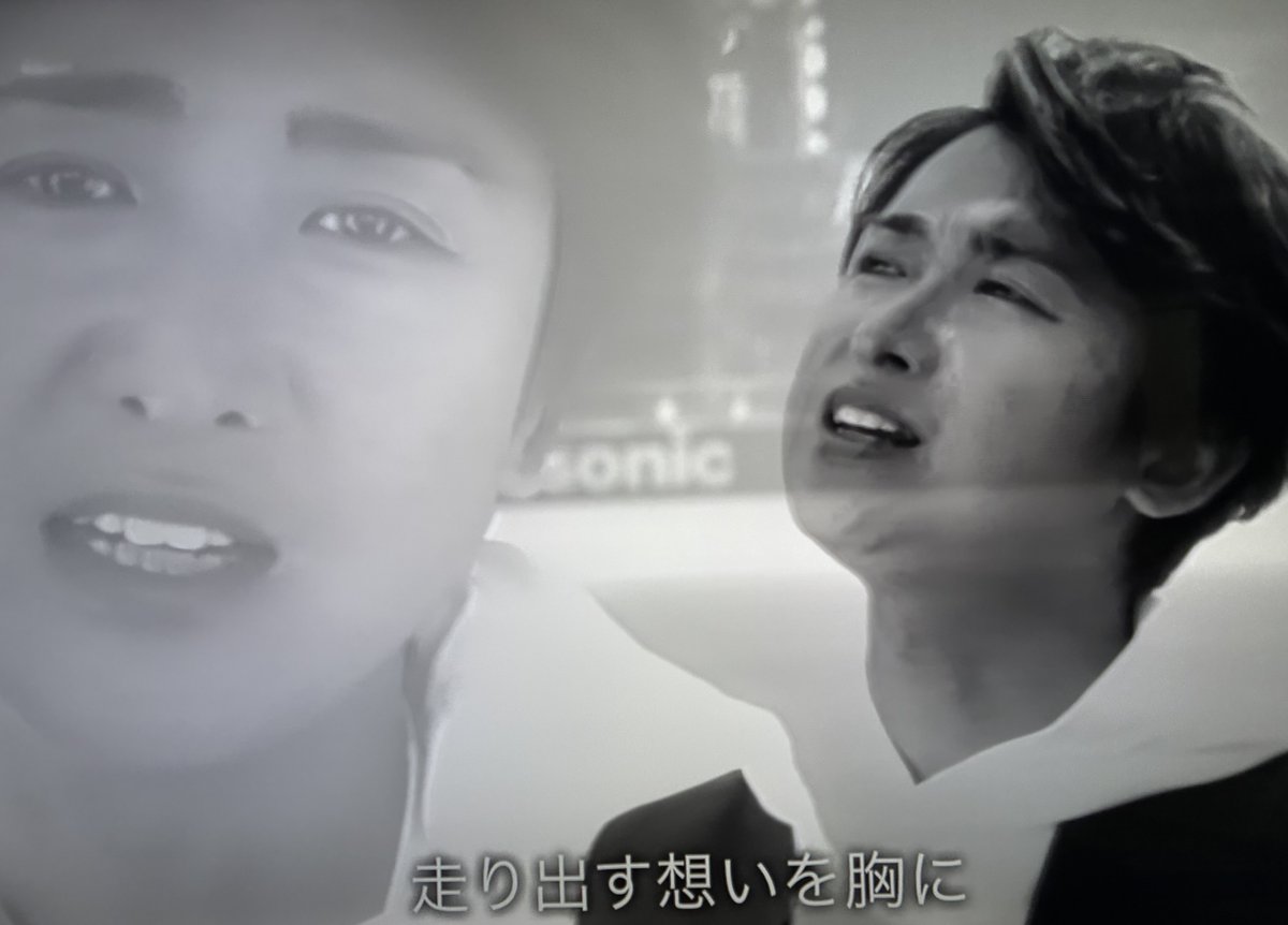 hamuko761's tweet photo. @pika_pikaidol 高校野球は100回記念大会だったから朝日放送は凄い力の入れようでした

毎試合のハイライトを迅速編集して智くんのソロで始まる部分を被せオンエア（相葉ちゃんは”熱闘甲子園”ナビゲーター）（手撮り故音声小さめ）
作曲のゆず北川さんにはおそらくそういう注文が出ていたのではと😄 https://t.co/7kCs2ZJ58w