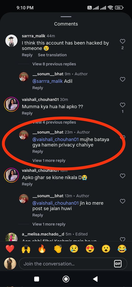 therock74_'s tweet photo. Wtf !😒 

Mumma Bhatt ke sath itna bura ho raha hai "Allah khair kare 😭

Mumma Bhatt ke liye bahut bura feel ho raha hai par kar bhi kya sakte hai 😭 

Jab beti hi begairat aur nafarman nikli 🤡

#BaseerAli #BaseerBob #BaseerSquad https://t.co/5FilSuWYg9