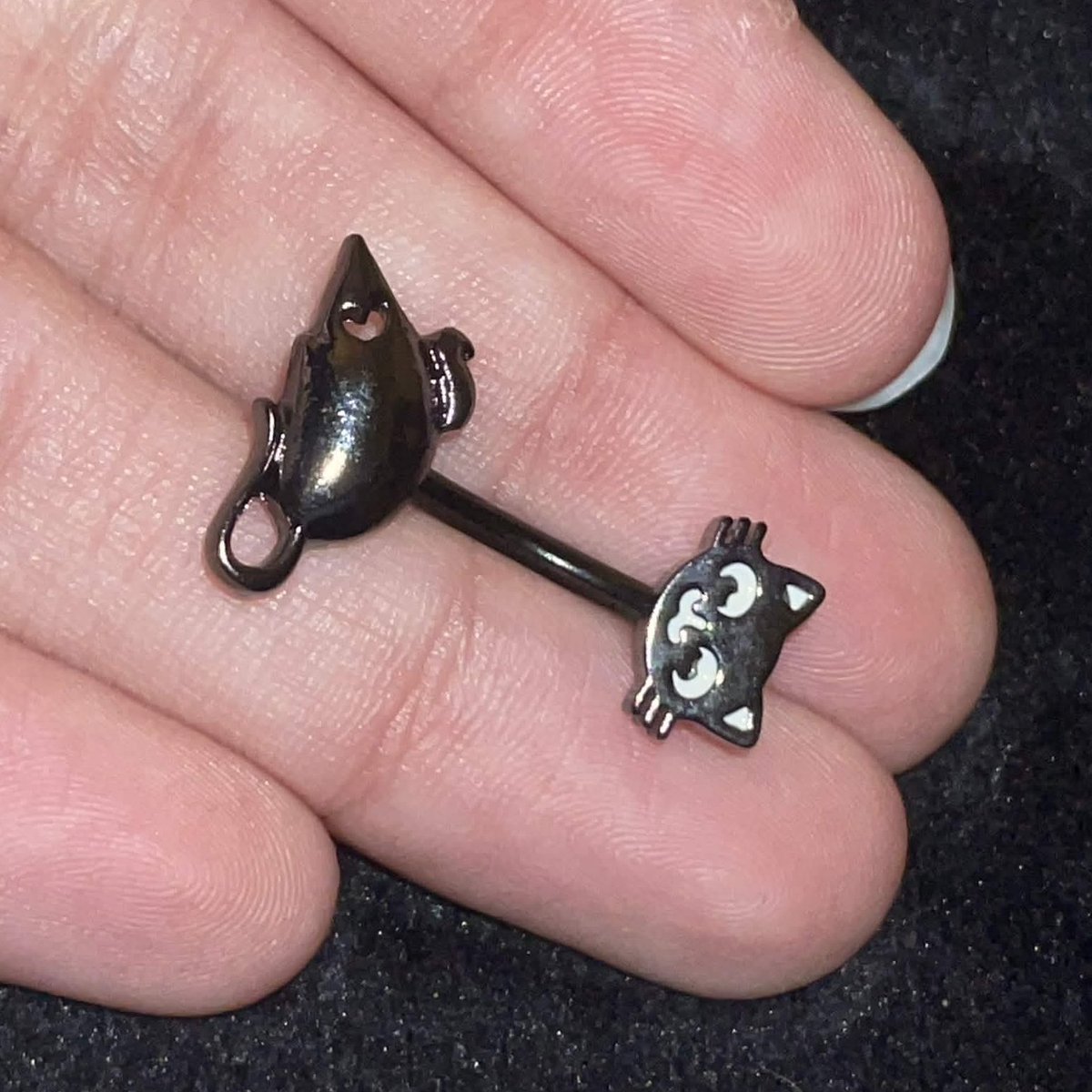 5queeps's tweet photo. so i got smth new and it would look super cute with this belly ring i got if only it was healed
anywho the only lingerie i bought that actually fits me so perfectly :3
#nsfwtwtًً https://t.co/YpGLc0kMbx