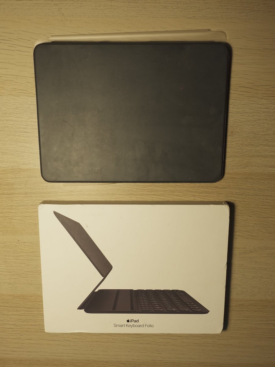 oddrhythme's tweet photo. 3. Apple Smart Keyboard Folio 11" inch Black
- Kondisi
Lecet normal pemakaian
Inter ZA/A
Abis garansi di 13 Februari 2025
Gak ada yang rusak, 100% normal 
Kelengkapan fullset

- Compatible
1. iPad Air 4 &amp; Air 5 11" inch
2. iPad Pro Generation 1-4 11" inch
Rp900,000 https://t.co/z1lSlINzCK