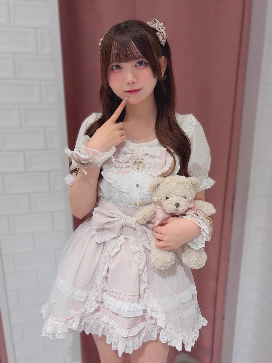 LIZ LISA on X: 