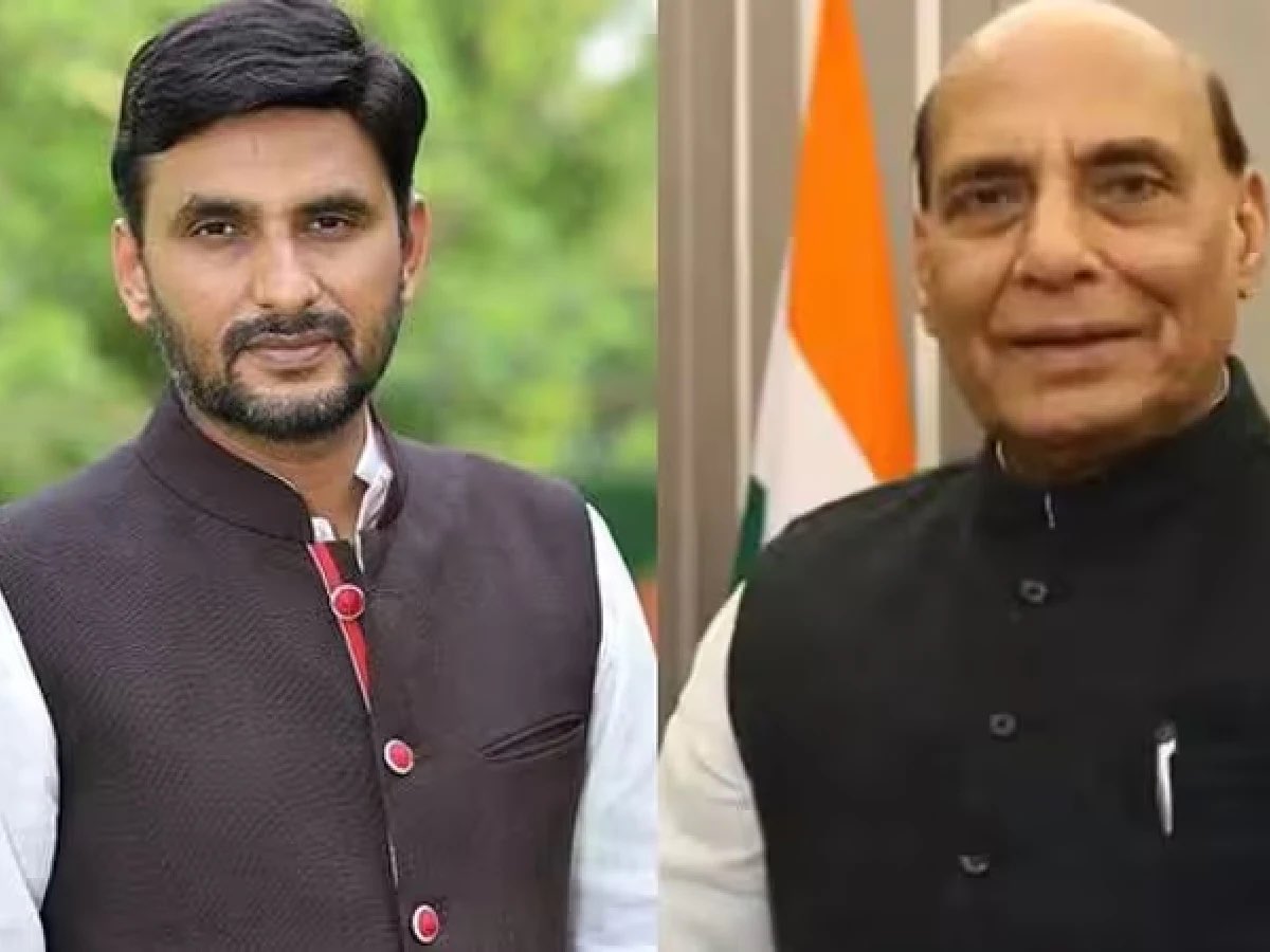 rohanduaT02's tweet photo. A big moment for India's RM Rajnath Singh

His younger son @NeerajSinghSays makes entry into UP politics. Appointed as BJP UP vice president

RM's soft & unassuming demeanour has rubbed off onto his two amebable sons who both remain austere

Have always loved interactions with them