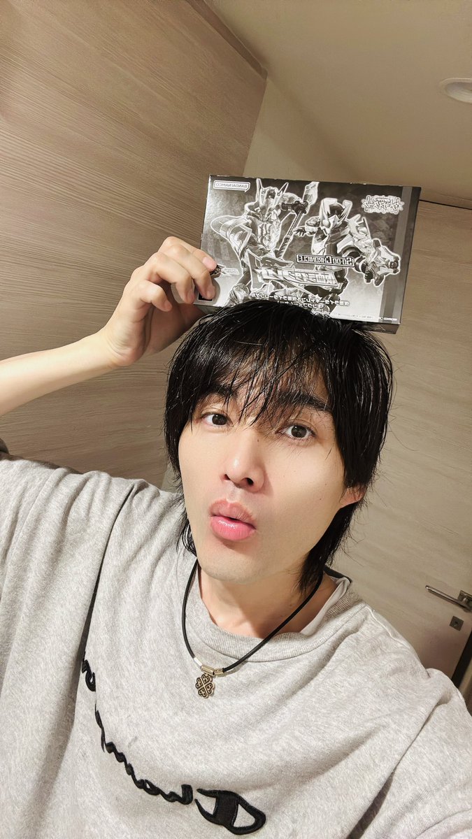 0525Joe's tweet photo. キターーー！！！🤩👑🤩
SO-DO CHRONICLE♦️♣️
ギャレン&amp;レンゲルキングフォーム👑

宜しければ
皆さんの作品も見せて下さい😉🫶 https://t.co/ue7zfeuCkM