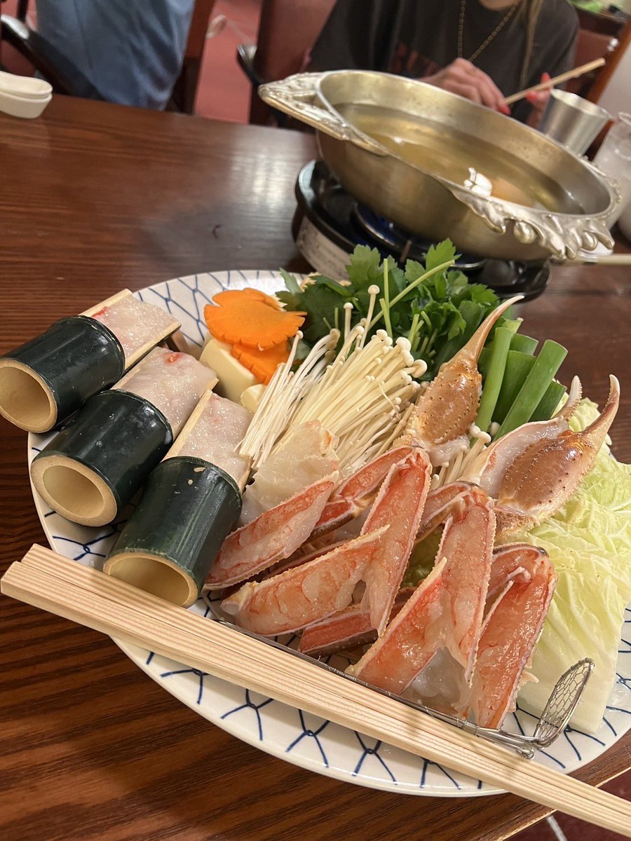 uta___ecru's tweet photo. 久々にカニ食べたー🦀💓 https://t.co/jA228iLXDg