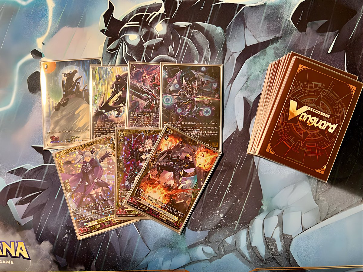 akazawak02's tweet photo. 🖤ヴァンガード履歴書作ってみました⚔️

シャドパラ復活と聞いて、15th SPパックを丸々いただき復帰しました！🥹
昔、初めてレアリティを上げて組んだ思い出のデッキで、今でもまだ持ってます🛡️

♡ or RPで気になった方お迎えします！🙌
#ヴァンガード履歴書 #ヴァンガード #VGファイターと繋がりたい https://t.co/8wrxipgW3Z