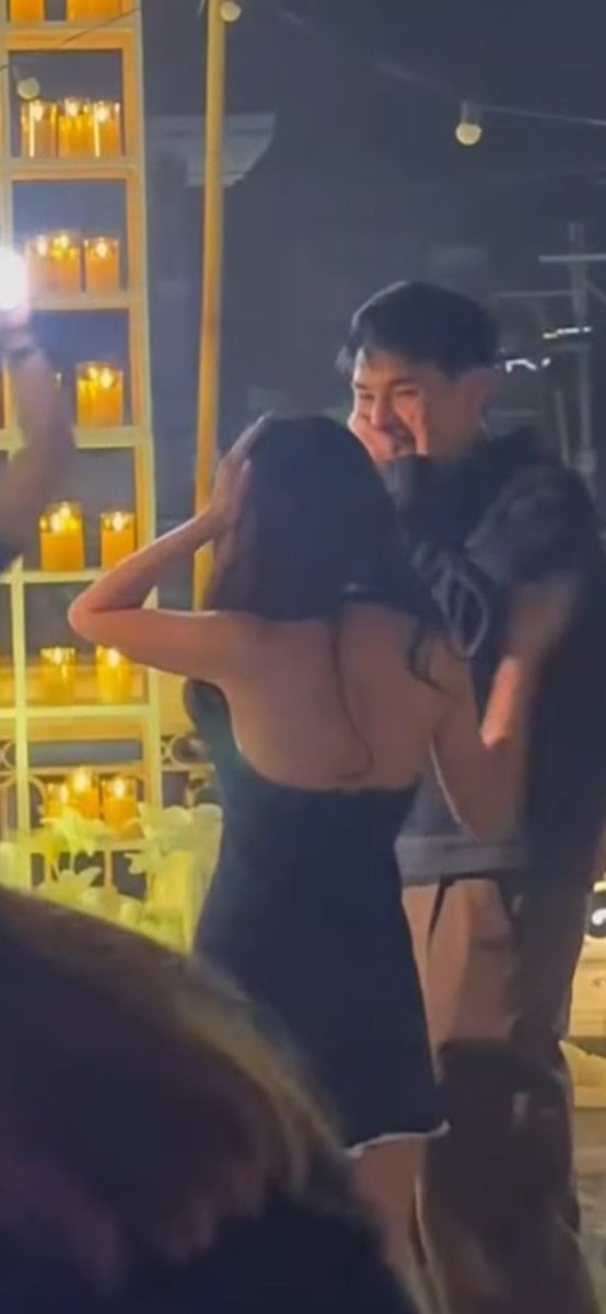 Densetsu_27's tweet photo. Paano yung gulat nak? @dustinyuu 

ang cute mo talaga Dus, atake kasi si Baby Girl mag propose 😂 https://t.co/1zidMCNgE6
