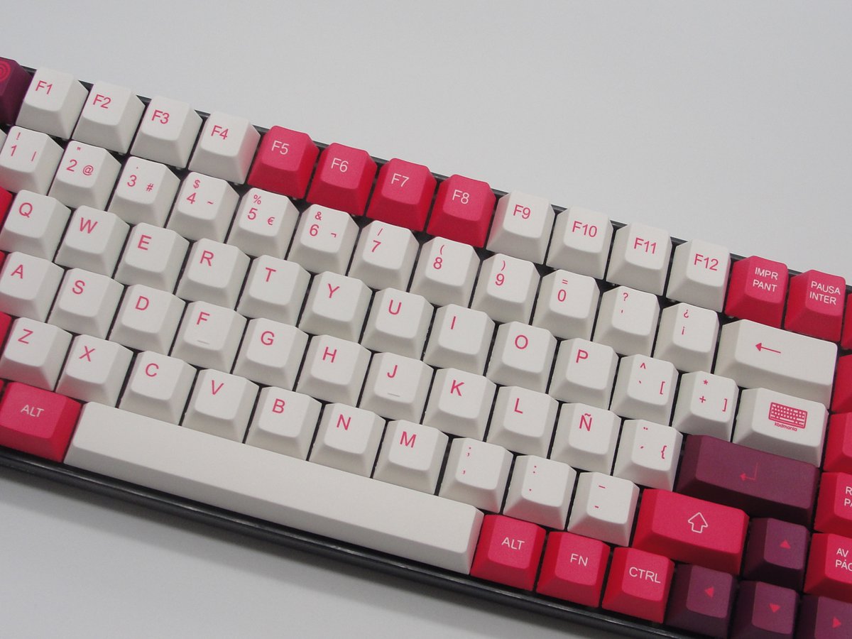 kbd_mania's tweet photo. Cambia el aspecto de tu teclado sin perder la letra Ñ.
• Si tu teclado es americano pero quieres la Ñ, todas nuestras colecciones se adaptan a los teclados ANSI, el enter horizontal no será obstáculo para tener tu set favorito.
https://t.co/KS40UnL1zY

#keycaps #setup #keyboard https://t.co/nHgFJK356E