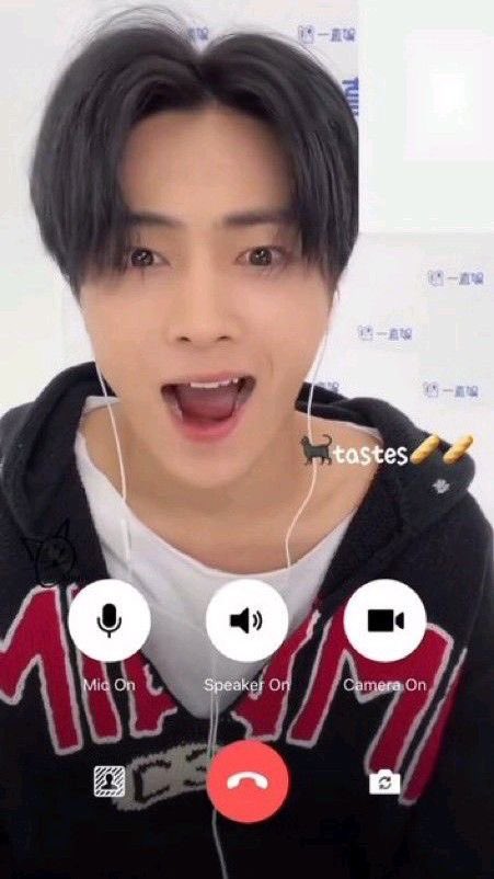 luvjay4ever_'s tweet photo. 이날 종성 졸귀임.. https://t.co/PjavOGixBT