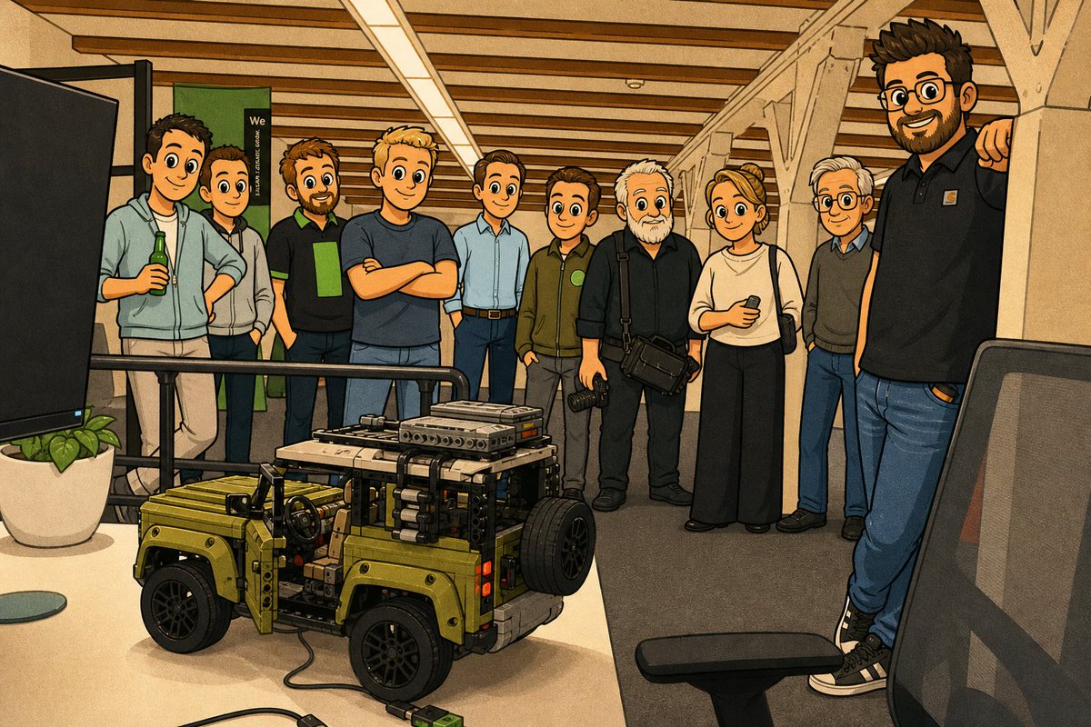 Webenable_nl's tweet photo. Thijs is al jaren een van onze vaste gasten op de Hackathon, en weet ieder jaar weer iets leuks te bedenken. Zijn doel dit jaar: een LEGO-voertuig tot leven te brengen. Dat deed hij onder andere met verlichting... en met 's werelds irritantste toeter.

https://t.co/rFWy3gYewG https://t.co/ZeSmLDJKpK