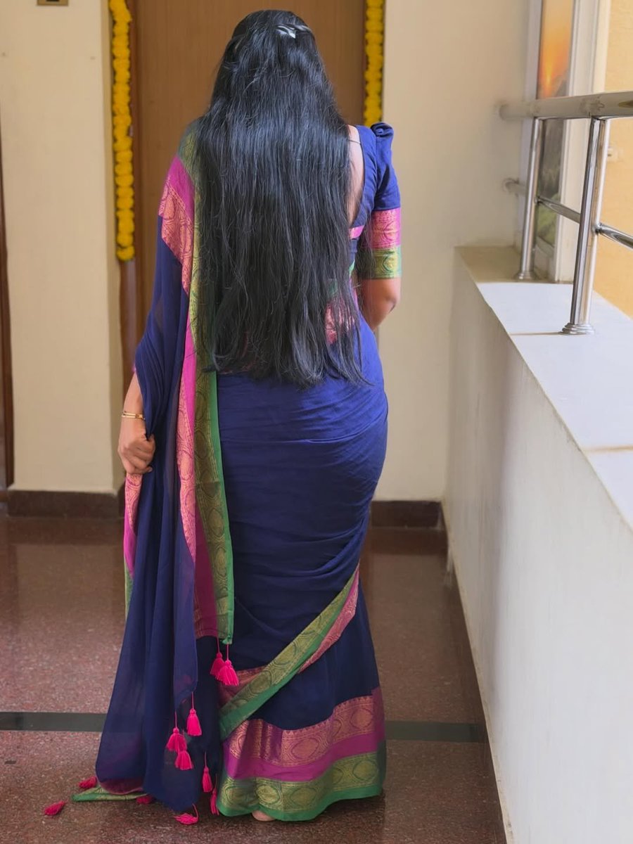 actresswoods's tweet photo. Subha Varadharaja 💙✨️
#Subha #SubhaVaradharaja https://t.co/a7Q9teTg4G