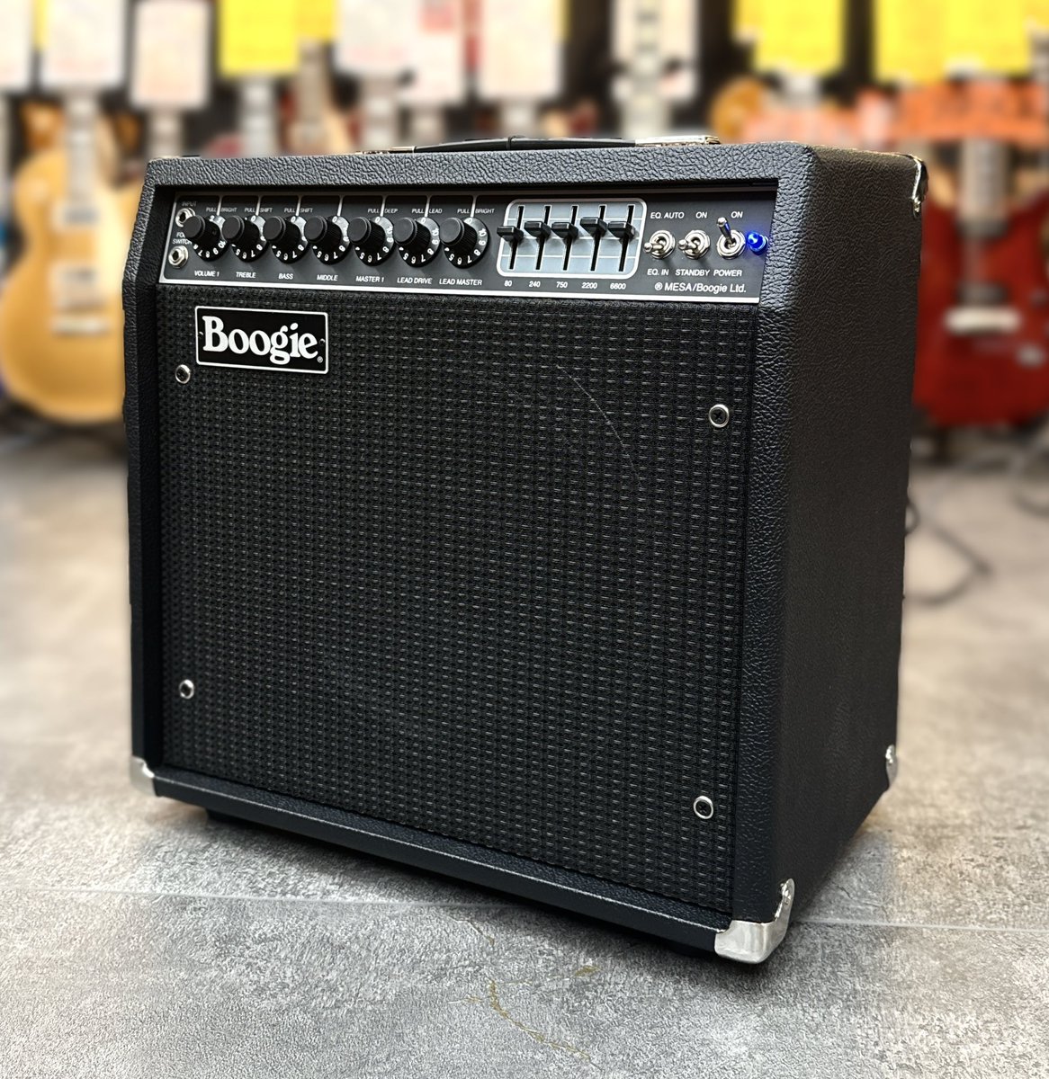 ikeberevole's tweet photo. 【#リボレ秋葉原 アンプフロア】
Mesa/Boogie 
Mark IIC+ 1×12" Combo

大変お待たせしました！
"Vintage Boogie" 幻の名機Mark IIが現代に蘇りました。そして満を持して #リボレ店 に入荷です！ #MESABOOGIE
#MKII
#REVOLE https://t.co/hzHLyoJOuA