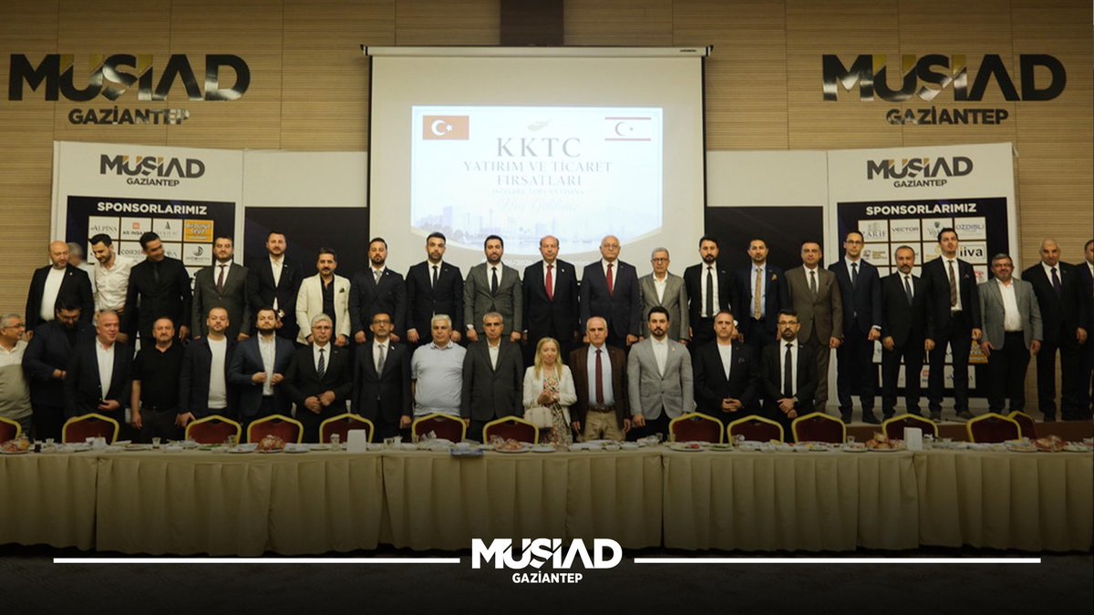 MUSIADGaziantep's tweet photo. MÜSİAD Gaziantep Şubesi olarak, Kuzey Kıbrıs Türk Cumhuriyeti 5. Cumhurbaşkanı Sayın Ersin Tatar’ı şube binamızda ağırlamaktan büyük memnuniyet duyduk.

Gerçekleştirdiğimiz “KKTC Yatırım ve Ticaret Fırsatları İstişare Toplantısı” kapsamında; Kuzey Kıbrıs Türk Cumhuriyeti’nin yatırım potansiyeli, ticaret hacminin geliştirilmesi ve iş dünyası arasındaki iş birliği imkânları üzerine verimli istişarelerde bulunduk.

Nazik ziyaretleri ve kıymetli değerlendirmeleri dolayısıyla Sayın Ersin Tatar’a teşekkür ediyor, toplantımızın ülkemiz, Kuzey Kıbrıs Türk Cumhuriyeti ve iş dünyamız adına hayırlara vesile olmasını temenni ediyoruz.

@BurhanOzdemirTR
@MUSIAD
@OzdurduFurkan 
@ErsinrTatar
